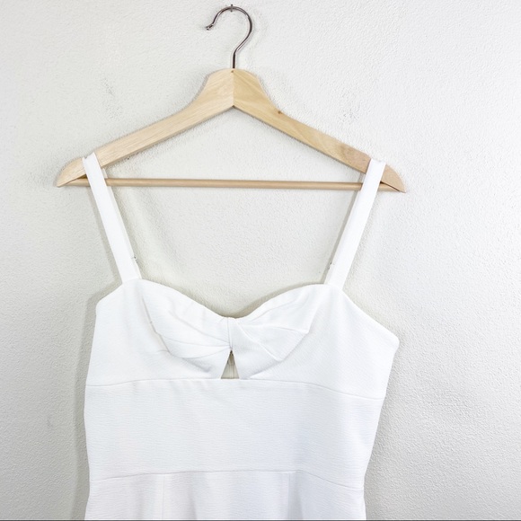 Dress The Population Sleeveless Eve Sheath Dress - Picture 6 of 7